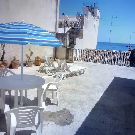 Apartment Casa Vanni Vicino Al Mare Giardini Naxos